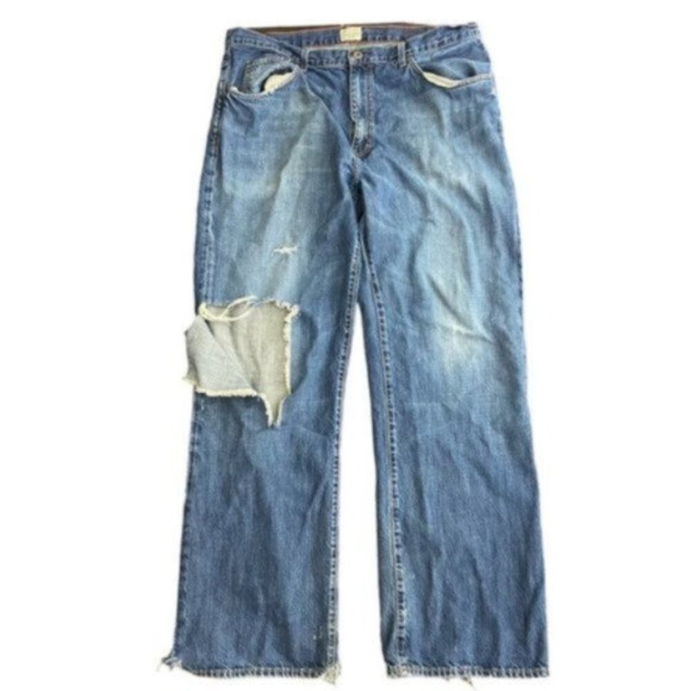 J.Crew Men’s Relaxed Ripped Distressed Jeans. Size 36x32.